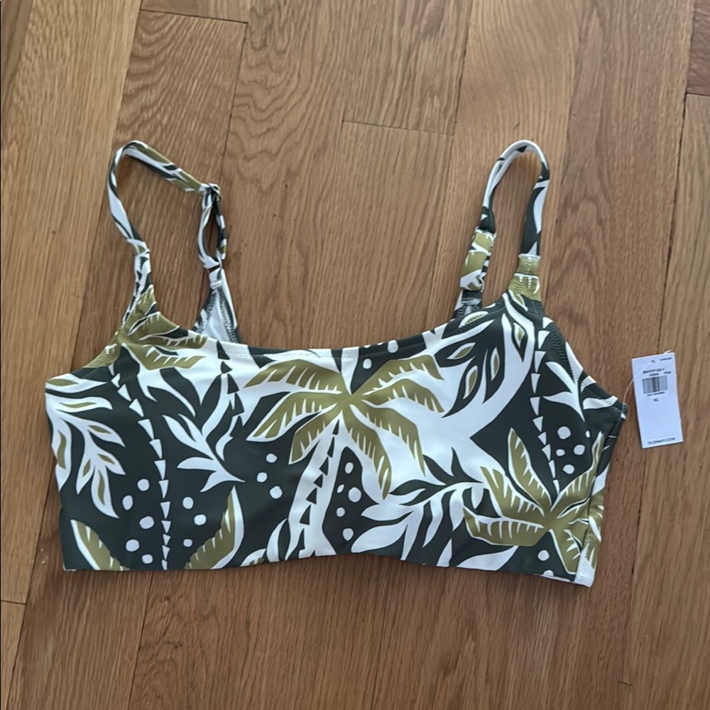 NWT Old Navy Green and White Bikini Top
